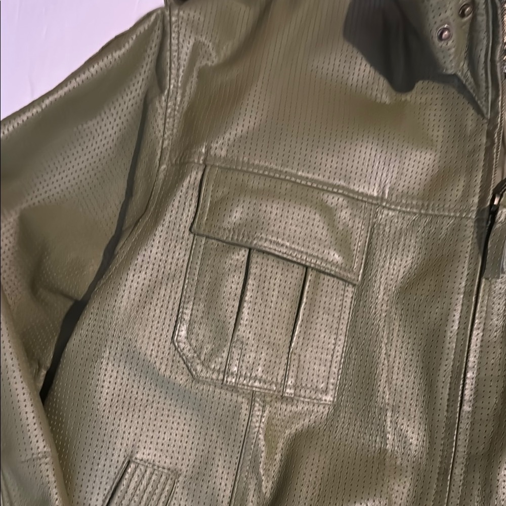 Olive Green Military Field Jacket with Stand-Up Collar - Picture 4 of 9